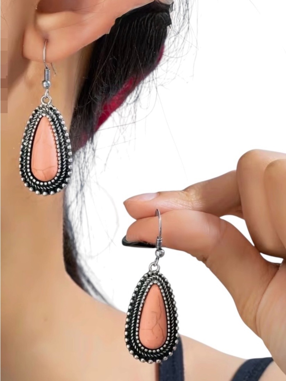 Vintage-Style  Western Pink Teardrop Dangle Earrings - Picture 4 of 4